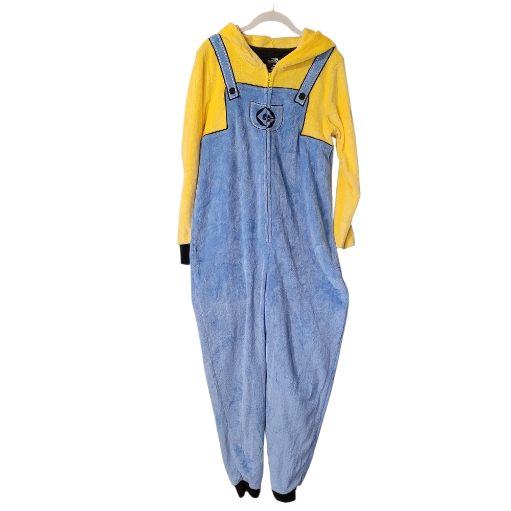 Illuminations Minions 1 piece fleece costume/pajamas- Adult M.        D78